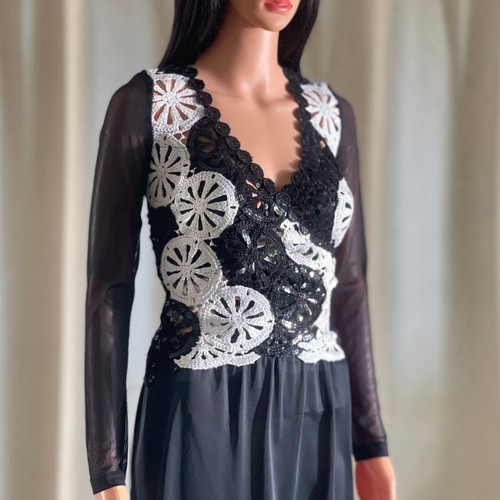 Vintage 90s sagaie - vintage, black