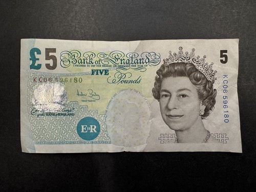 Bank england 5 pounds - bank,