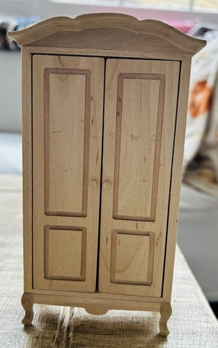 Dolls house wooden bedroom - dolls,