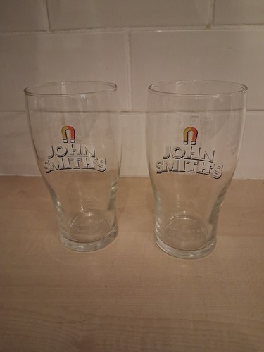 John smiths pint glasses pair - smiths,