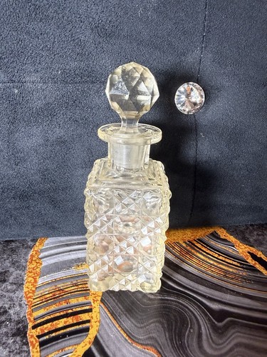 Vintage cut glass square - vintage,
