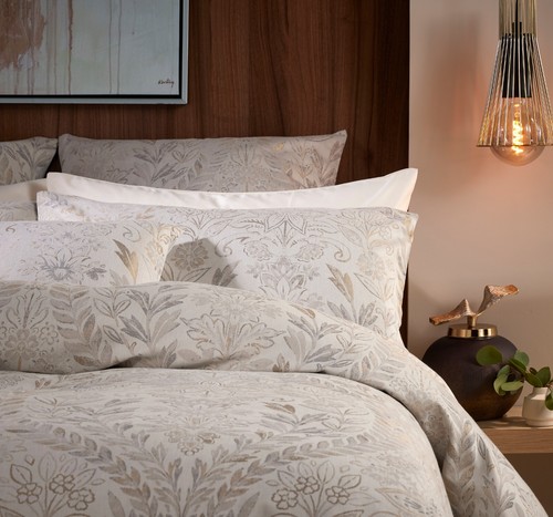 Vantona luxe range chalfield - vantona,