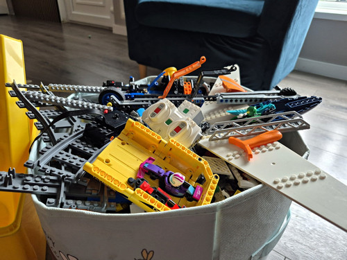 Lego bulk lot mixed pieces - mixed,