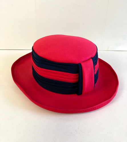 Vintage bermona trend - vintage, rolled