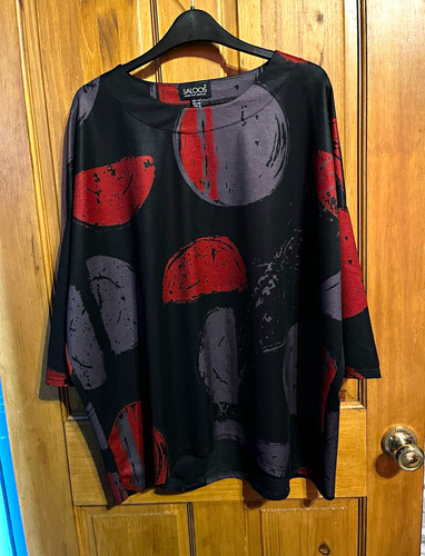 Saloos black red grey abstract - black/red/grey,