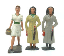 CRESCENT TOYS LADY SHOP