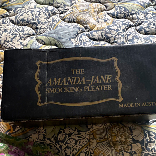 Amanda jane smocking pleater - smocking,