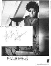 PHYLLIS HYMAN SIGNED 5x3 INDEX CARD UACC & AFTAL RD AUTOGRAPH