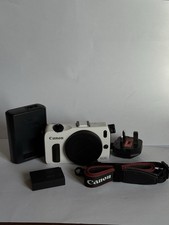 Canon EOS M 18.0MP Mirrorless