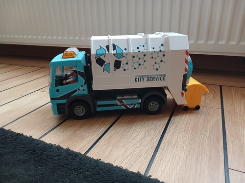 Play mobile rubbish truck used - play,