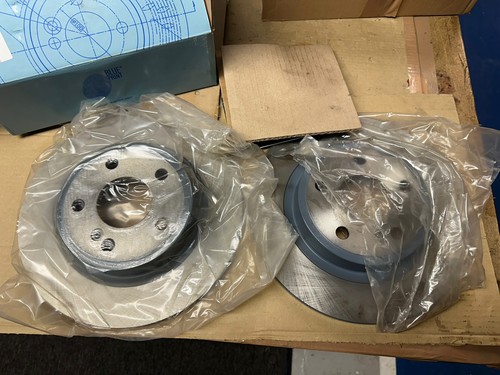 Rear brake discs adu174364 - rear,