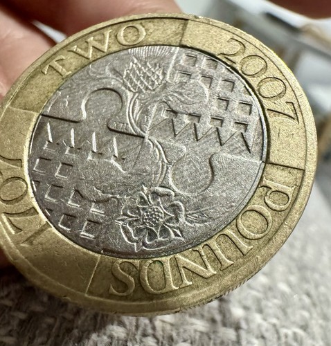Rare 1707 2007 pound coin - 2,