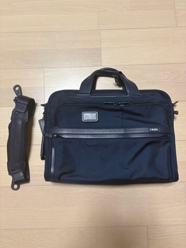 Ships exclusive tumi - tumi, 3