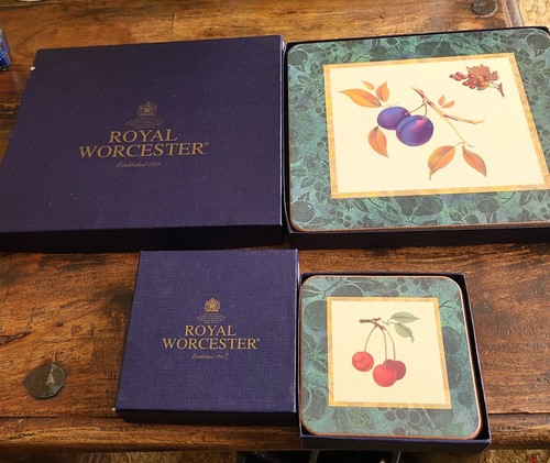 Royal worcester evesham - evesham, gold