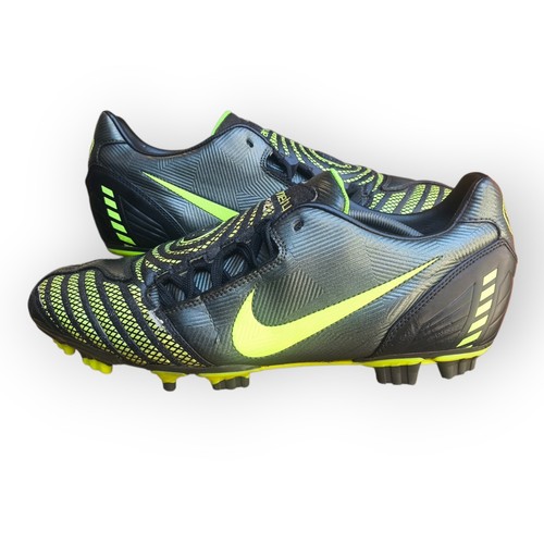 Nike total shoot - total,