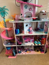LOL Dolls House with