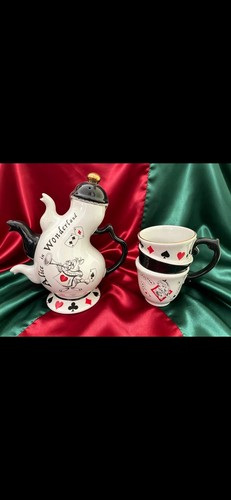 Disney alice wonderland - alice, in