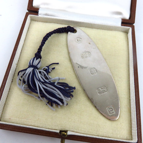 Hallmarked 925 sterling - .925,