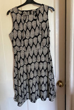 Izabelle London  Debenhams  Ladies   S/L  Black + White  Dress  12   pre loved