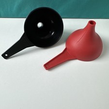 Tupperware Funnel Large