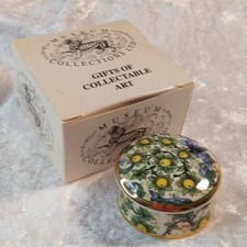 MUSEUM COLLECTIONS WILLIAM