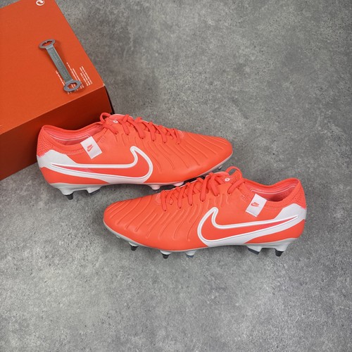 Size nike legend 10 - 10.5,