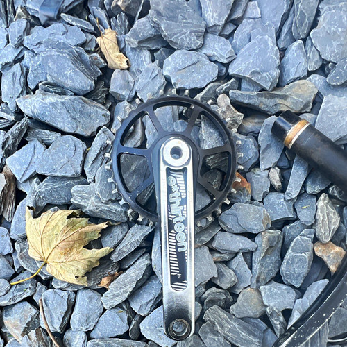 Thirteen black aluminium - e*thirteen,
