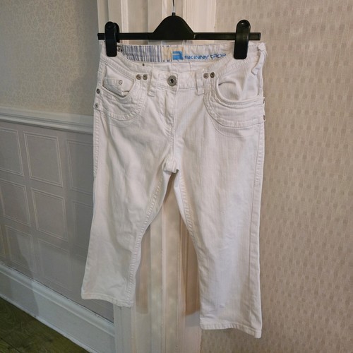 Vintage river island - river, white