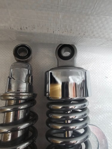 Genuine triumph bonneville - triumph,