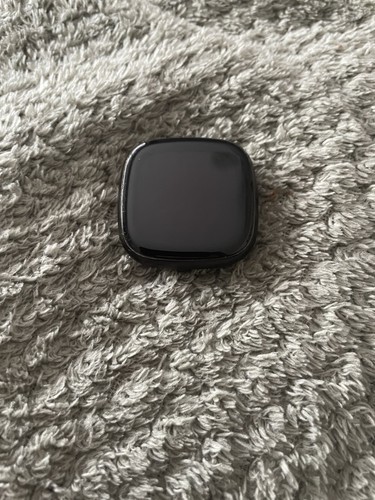 Fitbit versa smartwatch - versa, 3