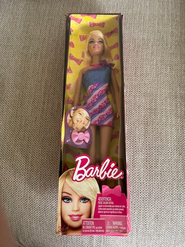 2011 barbie doll with ring - with, ring-