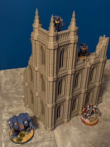 Grimdark emerita ruined - ruined, corner
