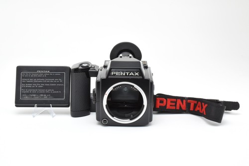 Near mint pentax 645 medium - pentax,