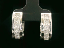 Stunning Pair of 18ct White Gold & 1.00ct Princess Cut Diamond Earrings