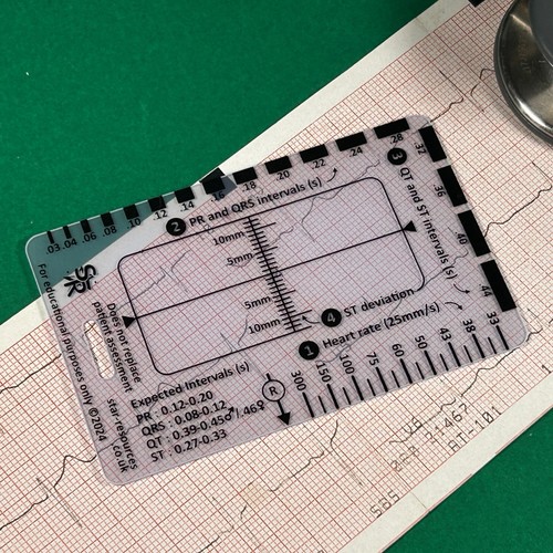 Ecg reader badge - badge, flashcard