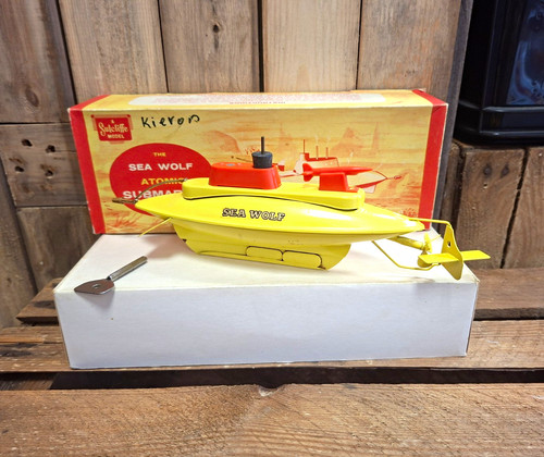 1960 sutcliffe model the sea - 1960's,