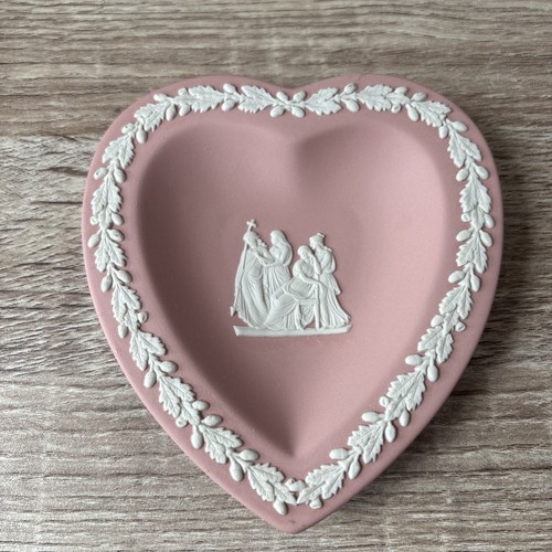 Wedgwood jasperware pink heart - jasperware,