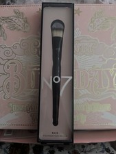 No7 FOUNDATION BRUSH Full Size