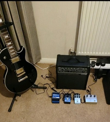 Home studio setup guitars - setup,