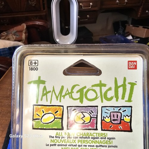 Bandai gen red tamagotchi - bandai,