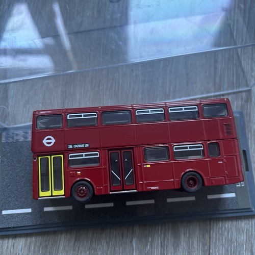 Corgi model bus mcw metro - bus,