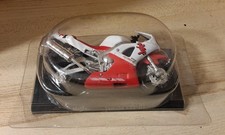 MAISTO 1:18 YAMAHA YZF-R1
