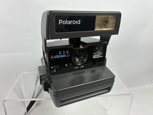 Vintage polaroid 636 closeup - 636,
