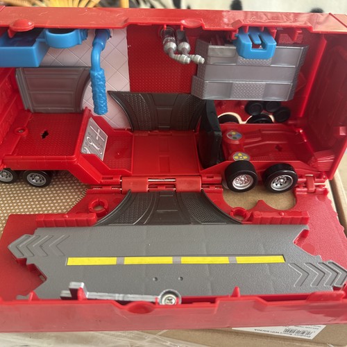 Disney pixar cars mack hauler - disney,
