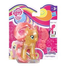 My Little Pony Explore Equestria 3"-inch Pearlescent FLUTTERSHY Figure with Comb