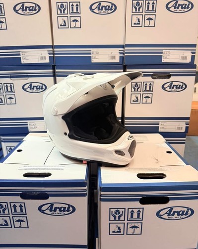 Arai helmet mx v evo - helmet,