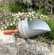 Antique Grain Scoop Large Vintage Eltex Galvanized Aluminum Wooden Handle. 
