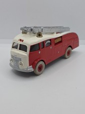 Dinky Toys 555 Fire Engine