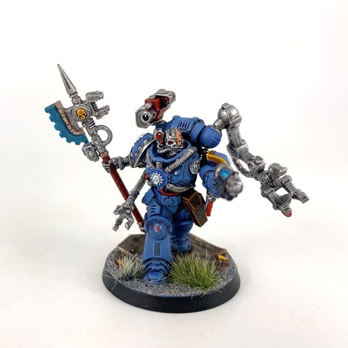 Techmarine plastic warhammer - plastic,