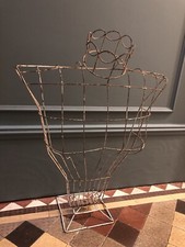 1950-60s Vintage Wire Female